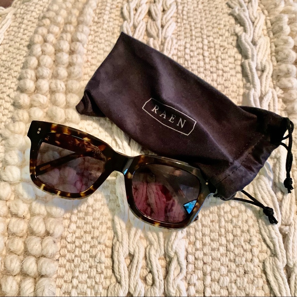 New Raen sunglasses- Gilman